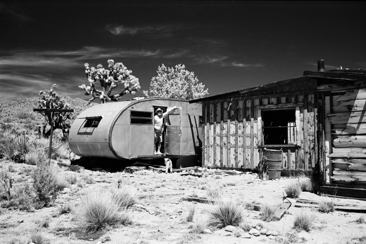 rollei infrared 400 mojave desert